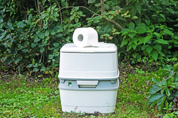 Best Portable restroom trailer rental  in North River Shores, FL